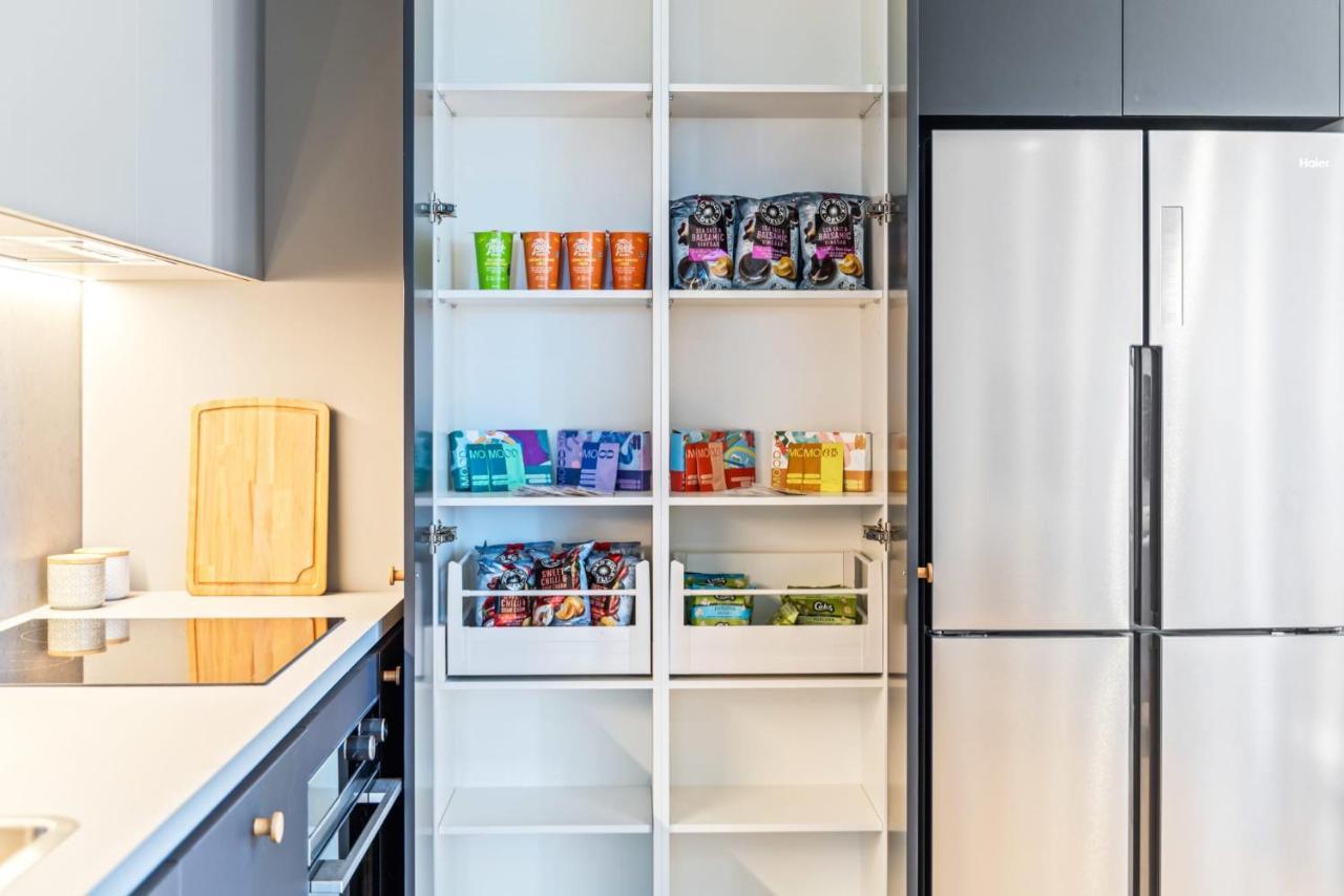 Modern Co-Living Apartments In Perth Central Экстерьер фото