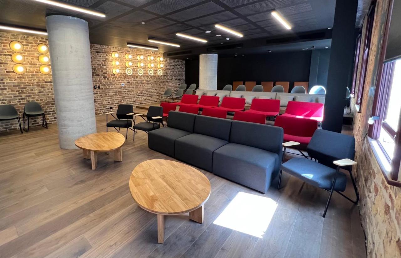 Modern Co-Living Apartments In Perth Central Экстерьер фото